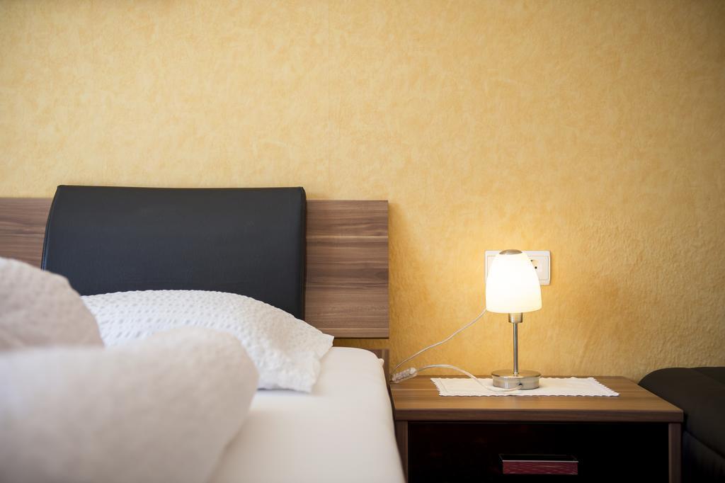Sonnenberg Hotel Silandro Cameră foto